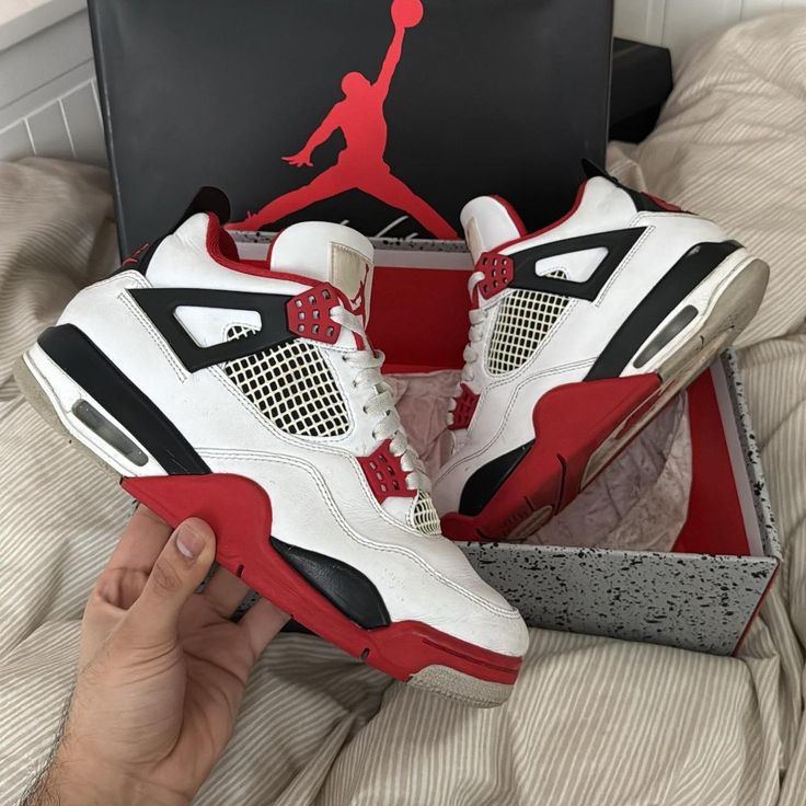 J4