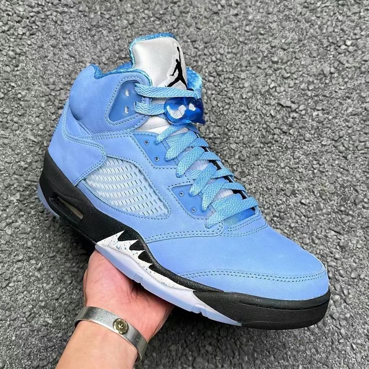 J5